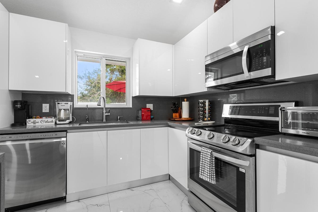 Bright Villa, Heated Pool, 2 Kings, By Everglades, Biscayne & Keys Хоумстед Екстериор снимка